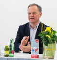 Zur Vergrößerung anklicken Zur Vergrößerung anklicken