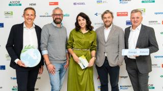 v.l.n.r. Johannes Huber-Grabenwarter (Veranstalter), Robert Charuza (IKEA Österreich), Sandra Suppan (Moderation), Lars Krückeberg (GRAFT), Robert Pichler (Veranstalter)