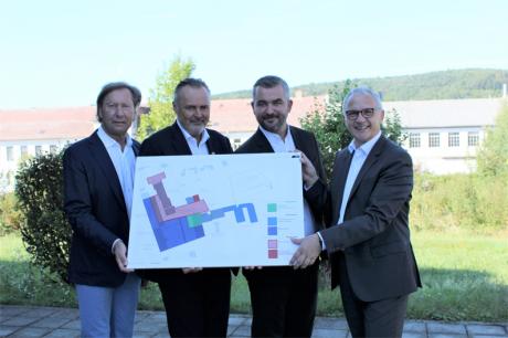 Zur Vergrößerung anklicken Zur Vergrößerung anklicken