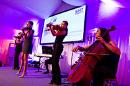 Eine fulminantes Fest mit der Geigerin Barbara Helfgott und Rondo Vienna
