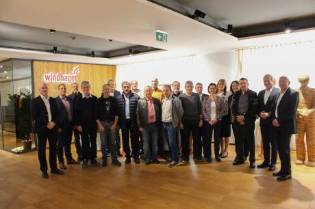 Zur Vergrößerung anklicken Zur Vergrößerung anklicken