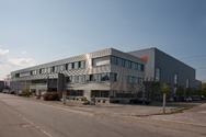 Das Inhaus Verwaltungs- und Logistikzentrum sowie der Inhaus Energiepark am Standort Hohenems.